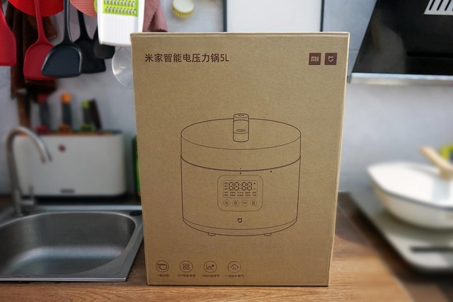 一锅一机，让做饭变成一种享受 小米电压力锅与面包机的省心日常